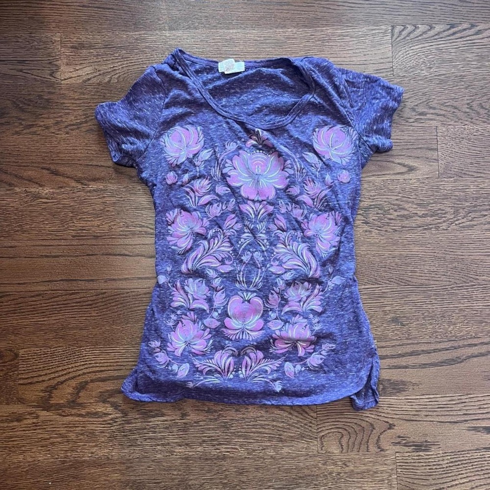 y2k vintage women's purple & pink floral graphic top‎ small